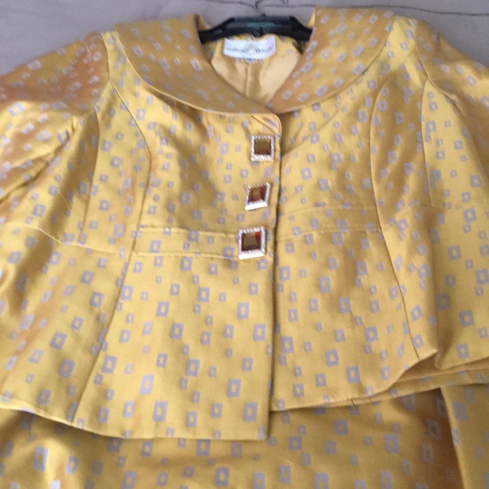 2 pc suit